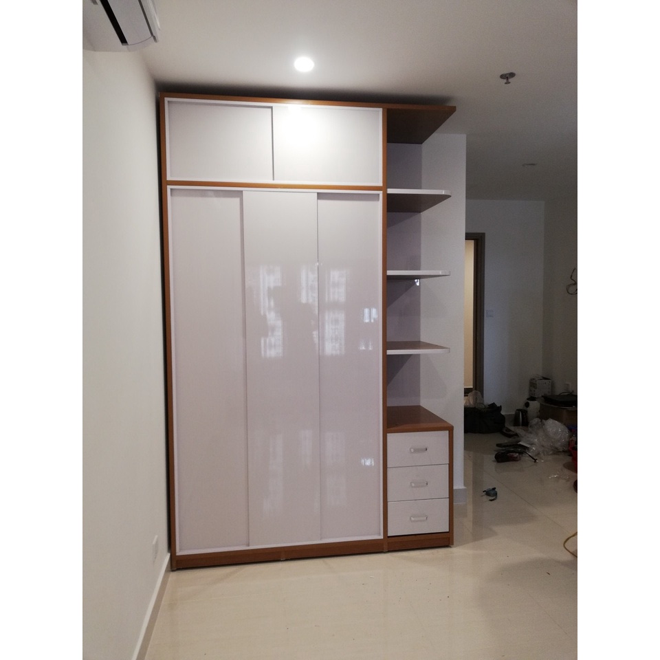 Tủ quần áo nhựa Đài Loan 5 cánh lùa cao 2.45m – Nội thất Thành Công