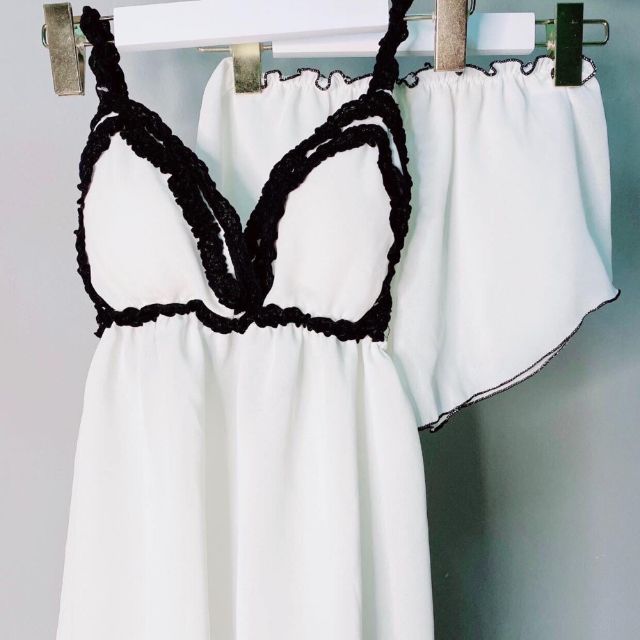 Đầm ngủ voan phối ren