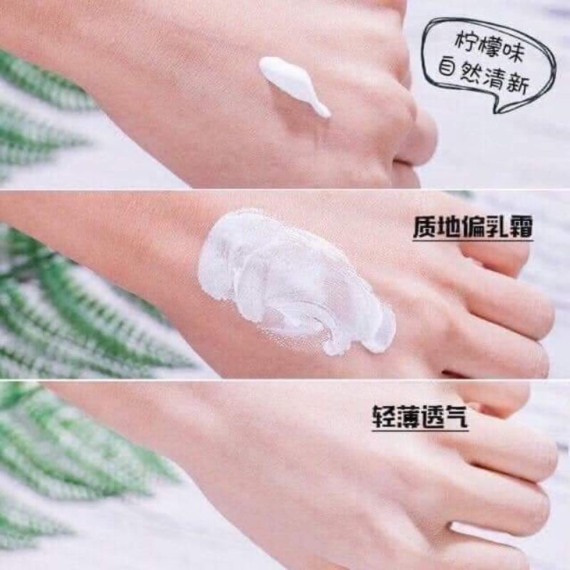 Sữa dưỡng thể trắng da White Conc Body White CC Cream Nhật Bản túi 200g - Dưỡng trắng da, mờ vết thâm, chống lão hóa