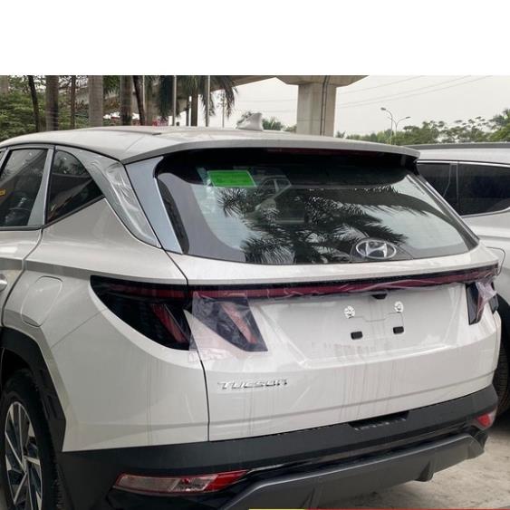 Rèm che nắng xe Huyndai Tucson 2022 - 2023 có hút nam châm cao cấp