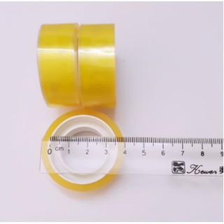 Băng dính vàng bản cuộn 2cm.