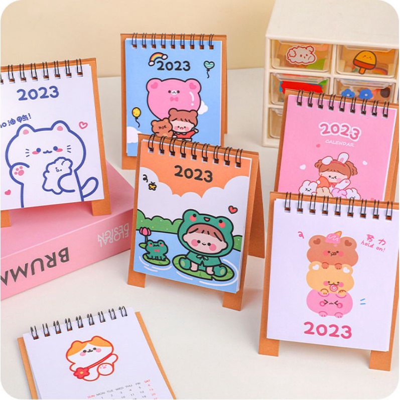 Lịch 2023 lò xo họa tiết cute nhiều hình dễ thương trang trí bàn học bàn làm việc, Sỉ lịch mini giá rẻ
