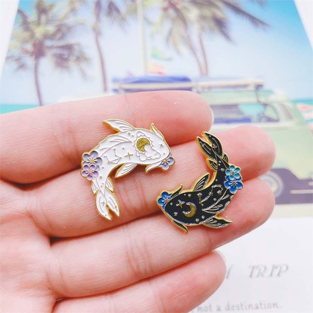 Ghim Cài Áo Hình Cá Koi May Mắn Cho Nam Nữ
