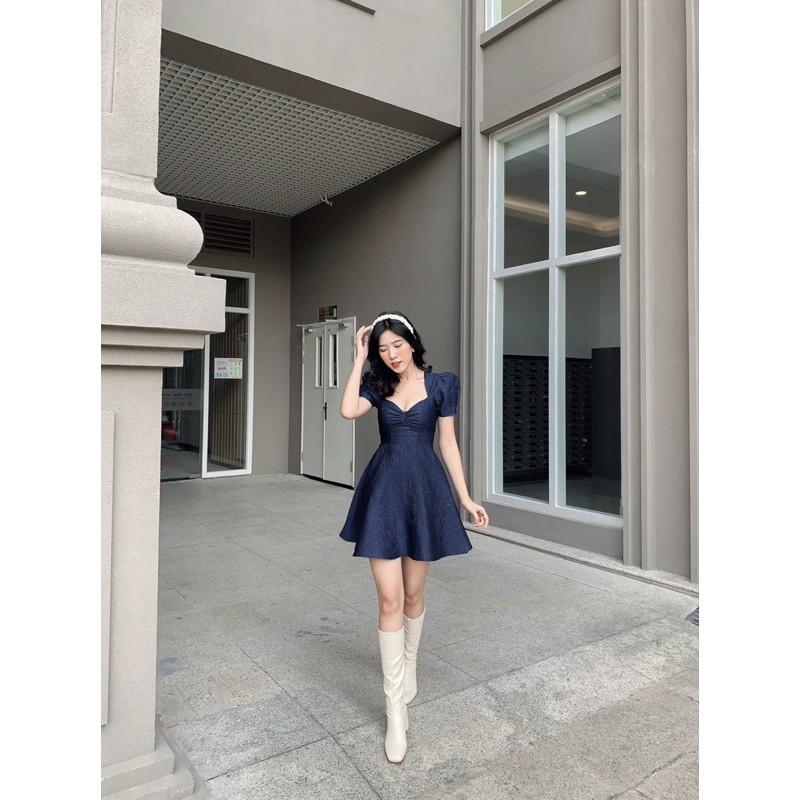 Đầm xoè vải gấm hoa hồng Emma (có pre-order nếu hết) | BigBuy360 - bigbuy360.vn