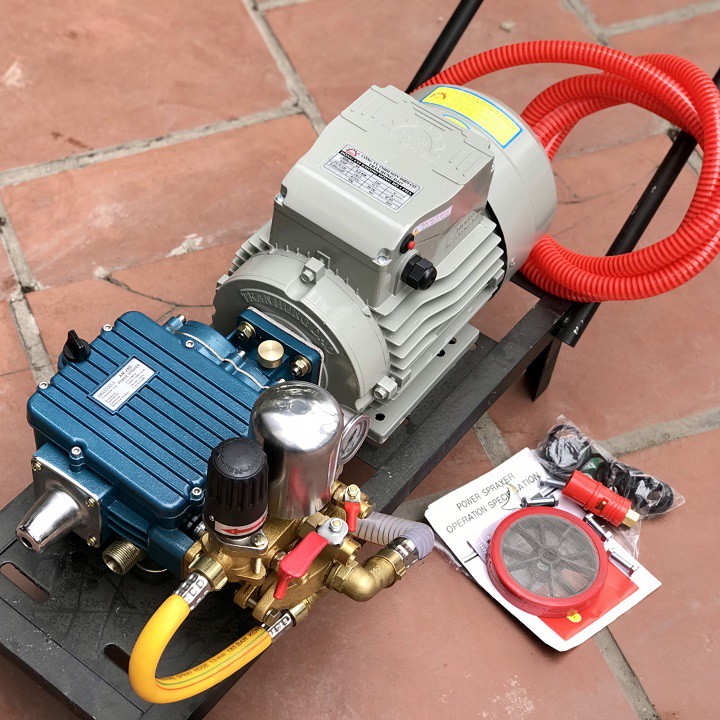 Máy Rửa Xe 2200W Amax AMG28DT New 2021