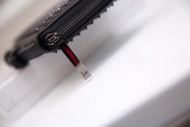 Clutch louboutin nam nữ