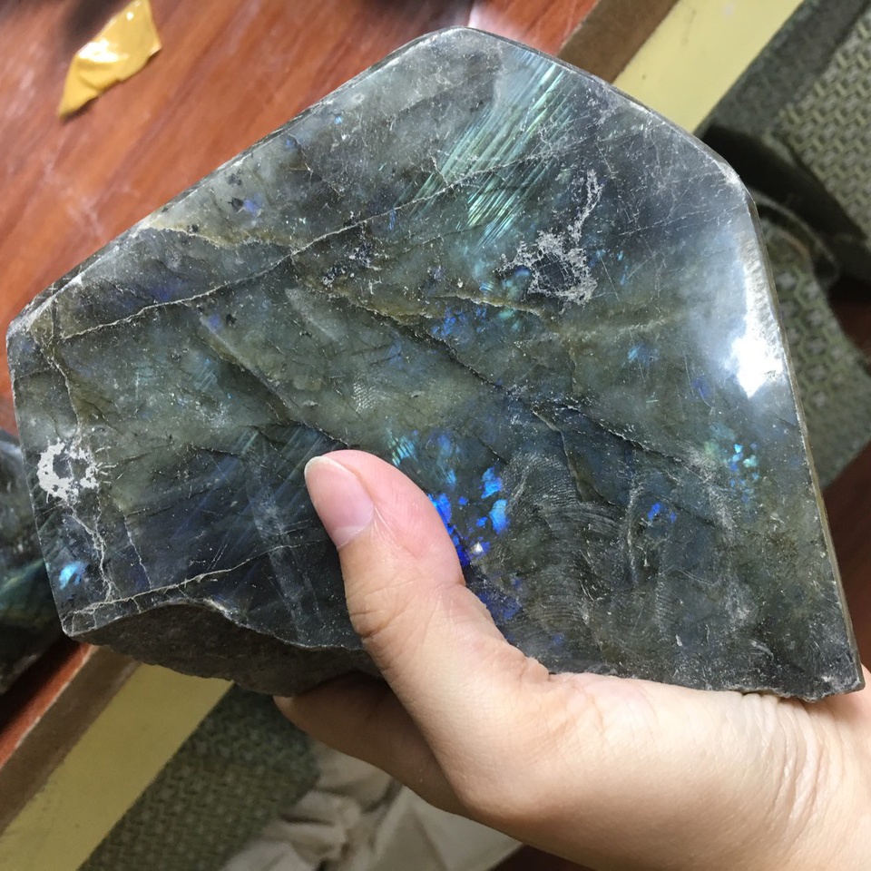 100gr Đá Thô Xà Cừ Labradorite