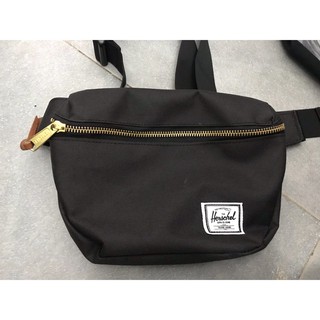 Túi Đeo Chéo Thời Trang Hai Mẫu Herschell Tiện Dụng