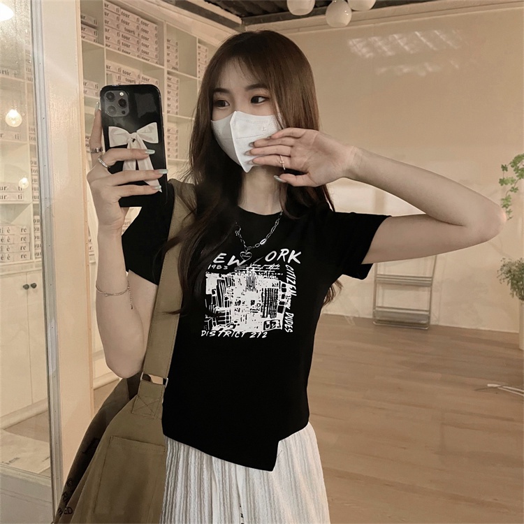 ZHELIHANGFEI Áo Thun Nữ Ngắn Tay Xẻ Tà In Chữ Tiếng Anh