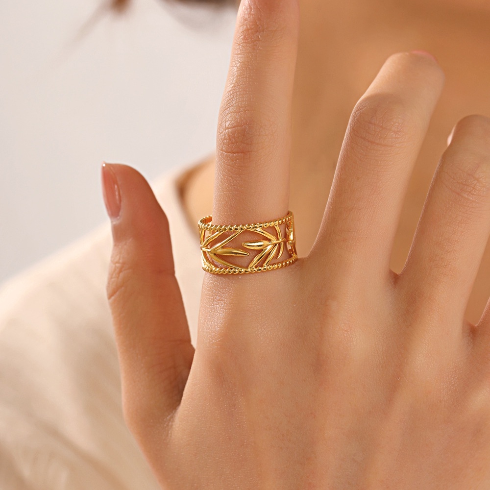 Nhẫn Hở Mạ Vàng 18K Bằng Thép Không Gỉ Thiết Kế Đơn Giản Thời Trang