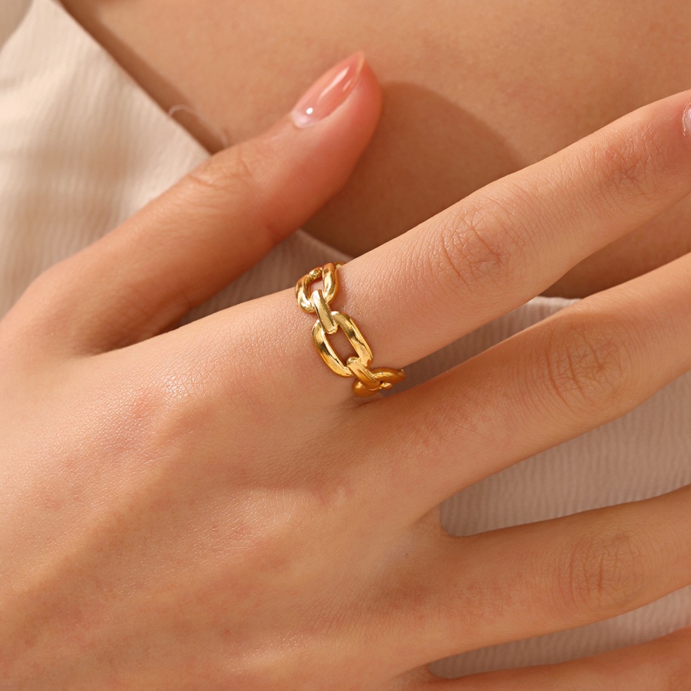 Nhẫn Hở Mạ Vàng 18K Hình Oval Độc Đáo
