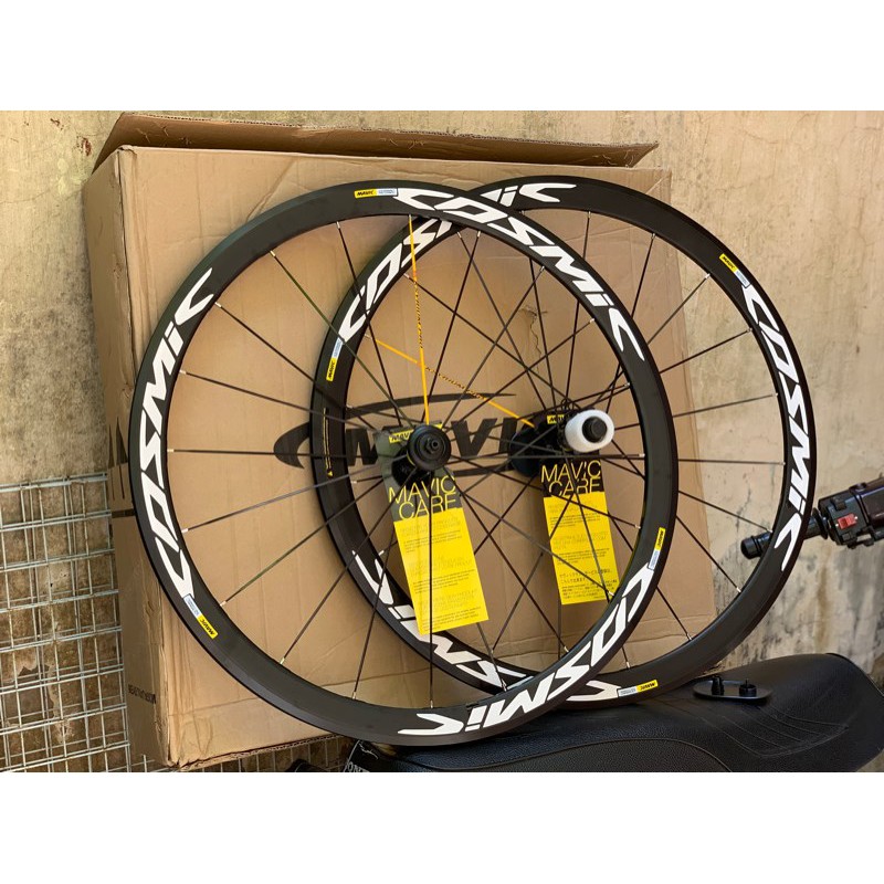 Vành Mavic Cosmic pro cối carbon cao 4P sử dụng 4 vòng bi