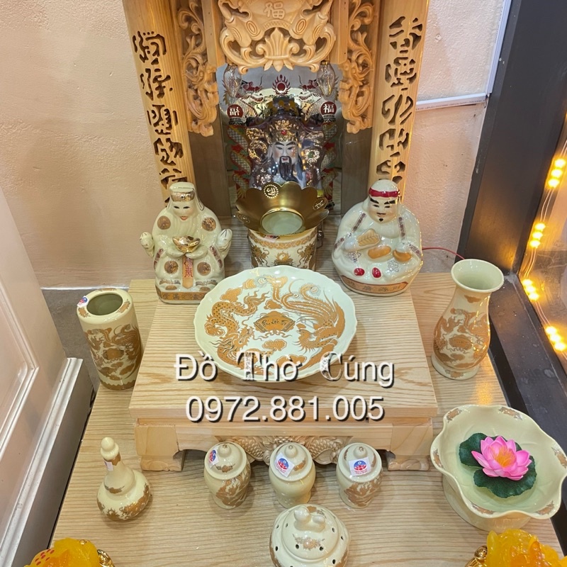 Bộ đồ thờ thần tài màu vàng ánh kim