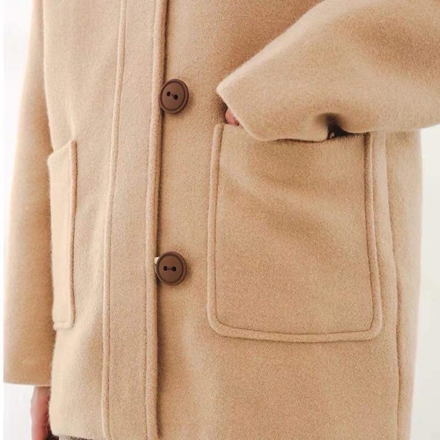 Áo dạ màu be 2 lớp nút gỗ freesize hàng QCCC