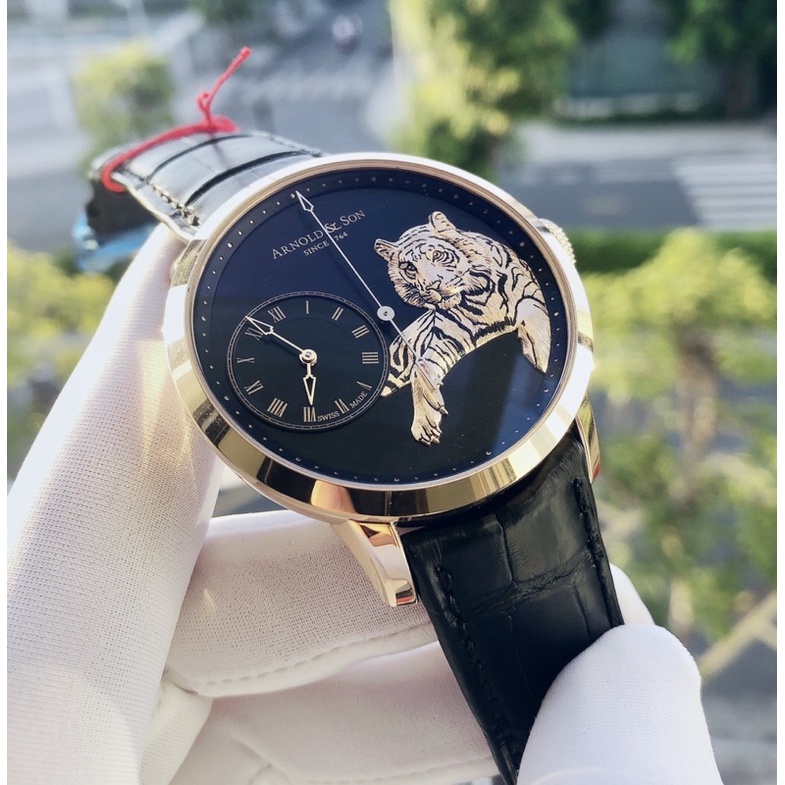 Đồng hồ nam Arnold &amp; Son phiên bản hổ.