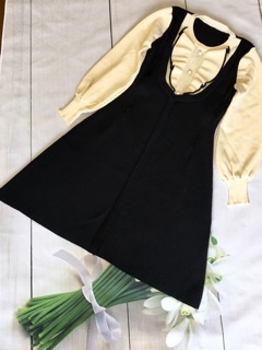 Váy cho con bú, dáng xòe A, chất len mềm mịn