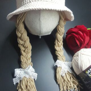 Mũ len handmade bím tóc cho bé
