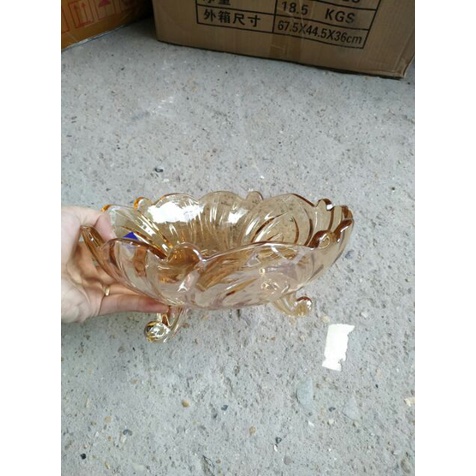 Đĩa Thuỷ Tinh Đựng Trái Cây, Đĩa Thuỷ Tinh Pha Lê 3 Chân Đường Kính 24cm sang Trọng Đựng Bánh Kẹo, Mứt Tết.