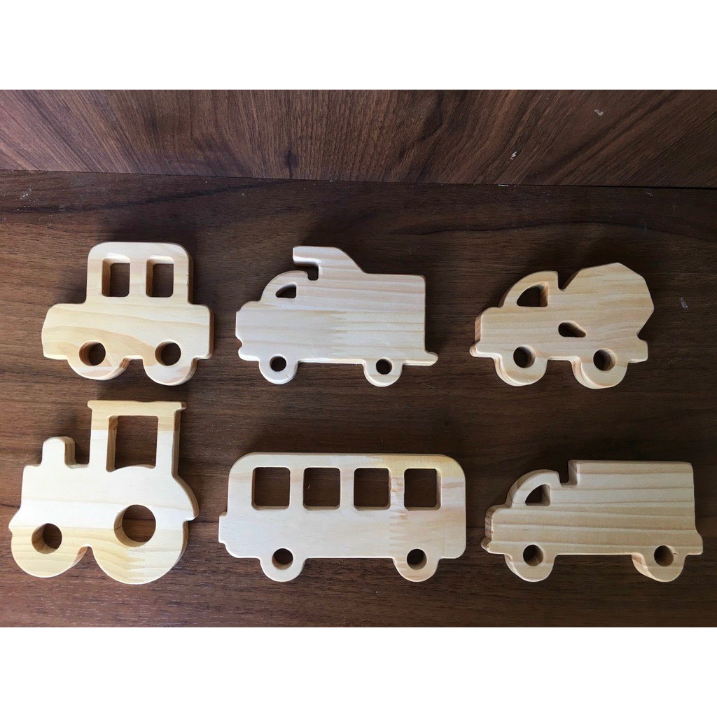 Combo 5 chiếc xe bằng gỗ cho bé