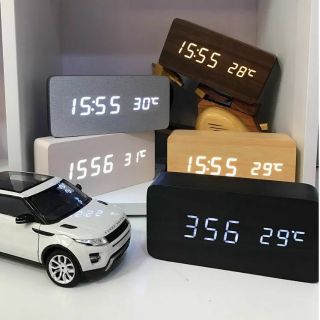 Đồng hồ gỗ led