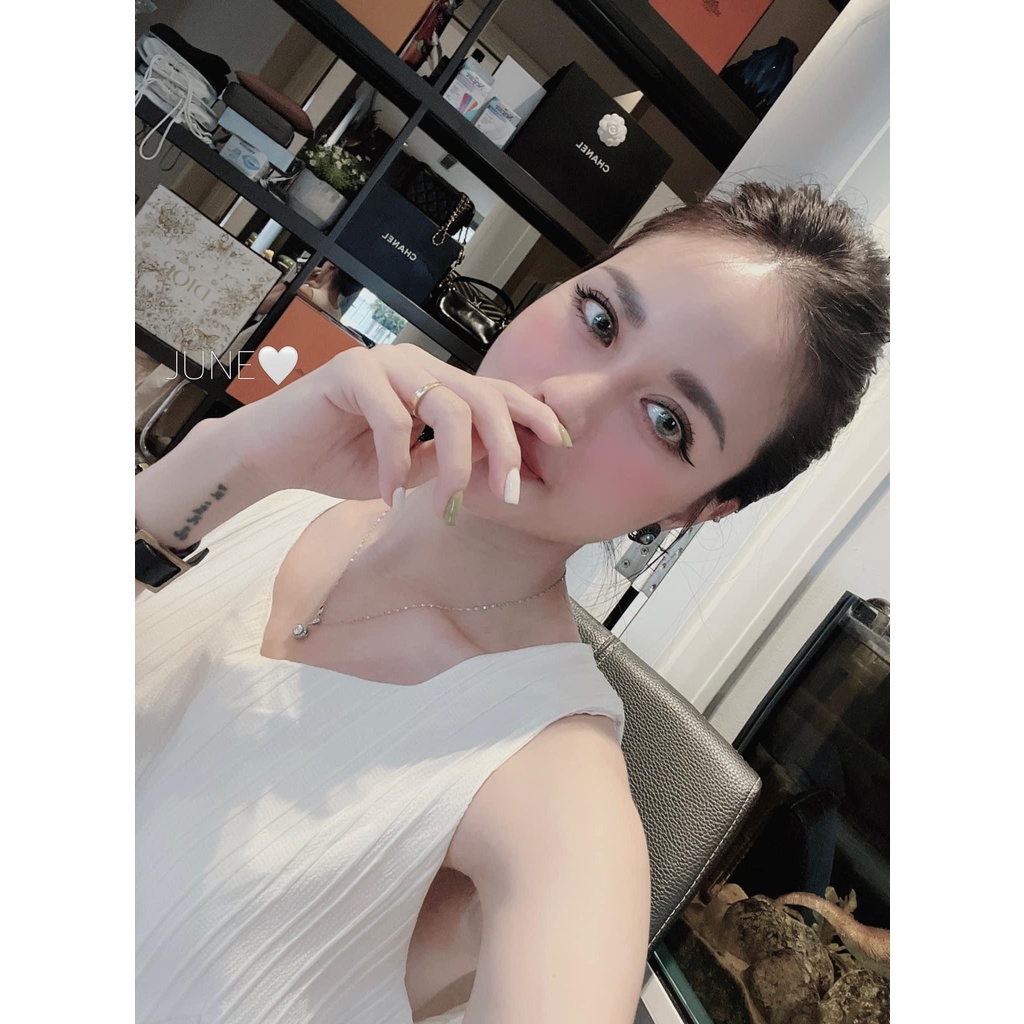 VÁY SUÔNG MÀU KEM SÁT NÁCH ĐUÔI CÁ VÂN SÓNG DÁNG DÀI CHO NỮ