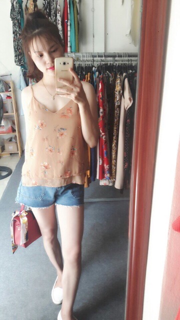 CÓ HÌNH THẬT - ÁO HAI DÂY XUẤT KHẨU XỊN | BigBuy360 - bigbuy360.vn