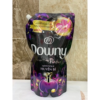 Nước xả vải đậm đặc Downy
