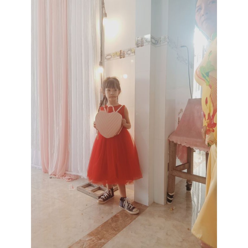 balo tim thủy tiên