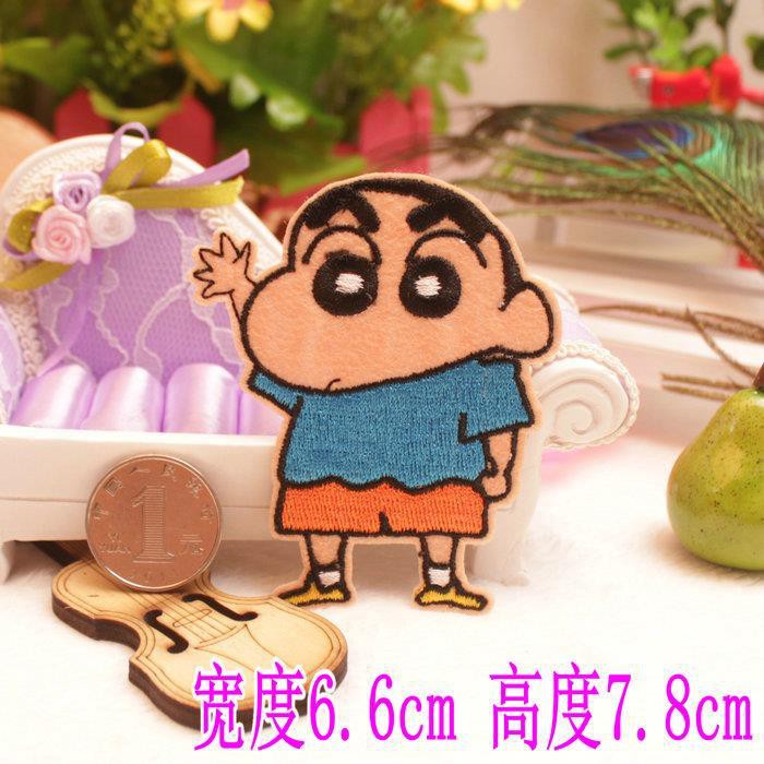 Miếng Dán Trang Trí Quần Áo Hình Cậu Bé Bút Chì Shin-Chan Dễ Thương