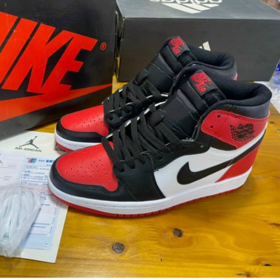 Giày jodan 1 Đỏ Đen Nam Nữ,Rẻ,Đẹp,Thanh Lịch,Nhẹ Nhàng | BigBuy360 - bigbuy360.vn