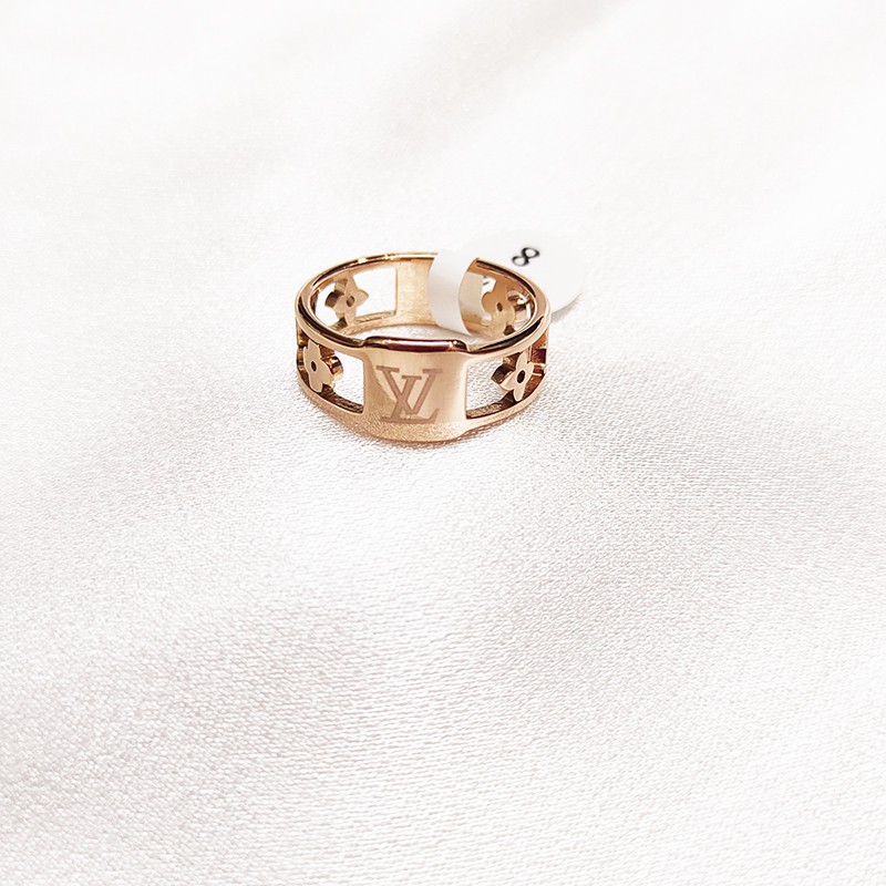 Nhẫn Nữ Hoa Văn Titan Ko Đen TT 3771