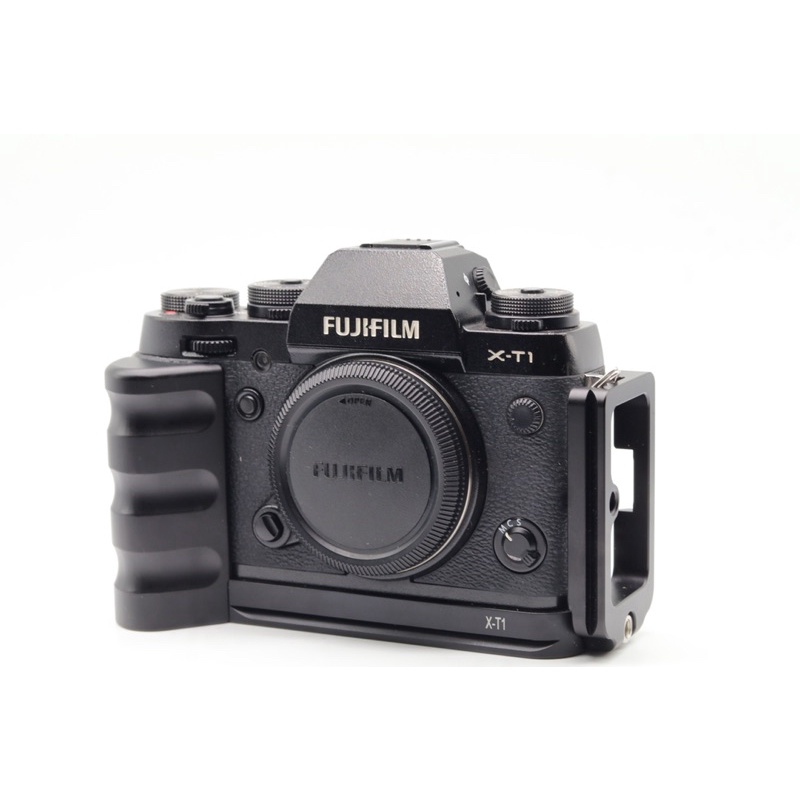 Máy ảnh Fujifilm X-T1  còn box