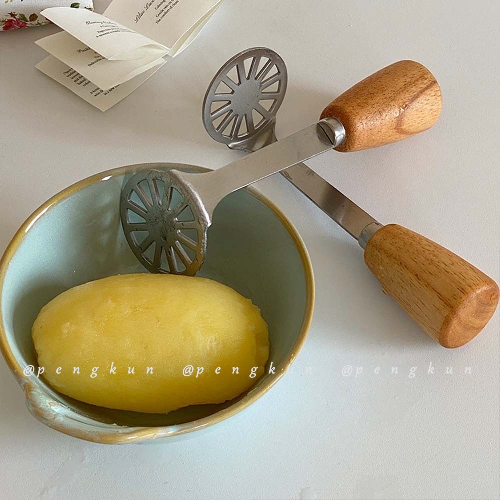 Dụng Cụ Nghiền Khoai Tây/Khoai Tây Nghiền Bằng Thép Không Gỉ Dày Dặn Có Tay Cầm Bằng Gỗ Tiện Dụng Cho Nhà Bếp