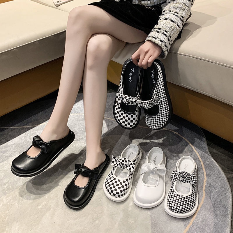 Dép Bít Mũi Đế Mềm Dễ Phối Đồ Thời Trang Xuân Thu Cho Nữ