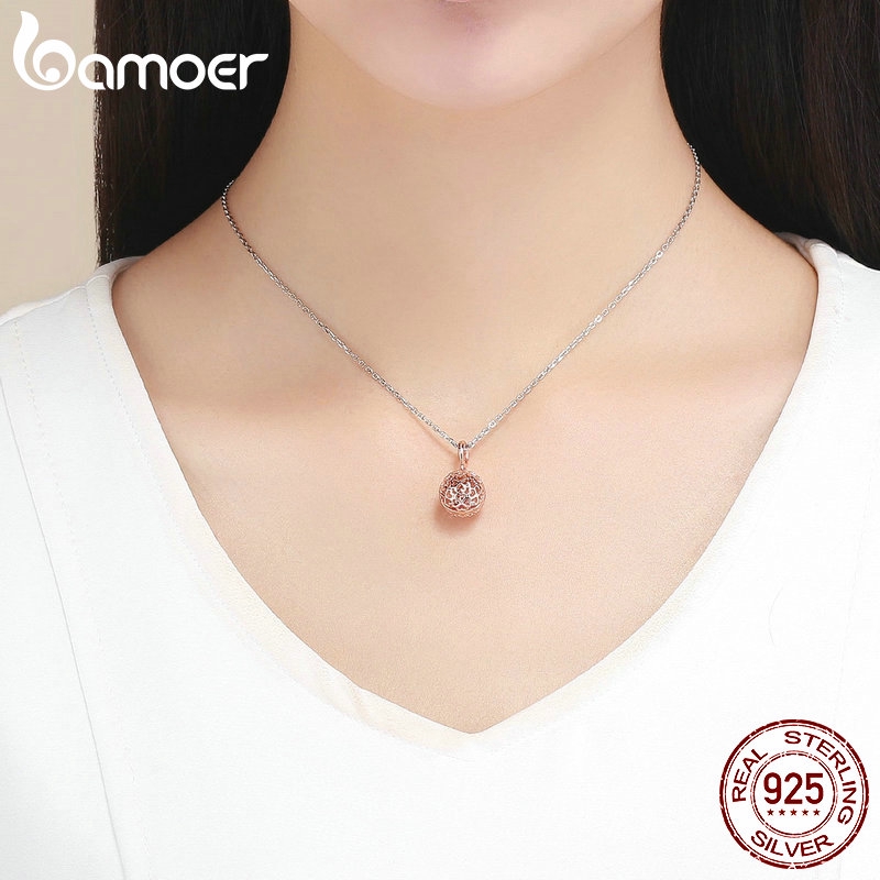 Mặt dây Bamoer khoét rỗng hình trái tim SCC1127 bằng bạc 925 màu vàng đồng làm trang sức