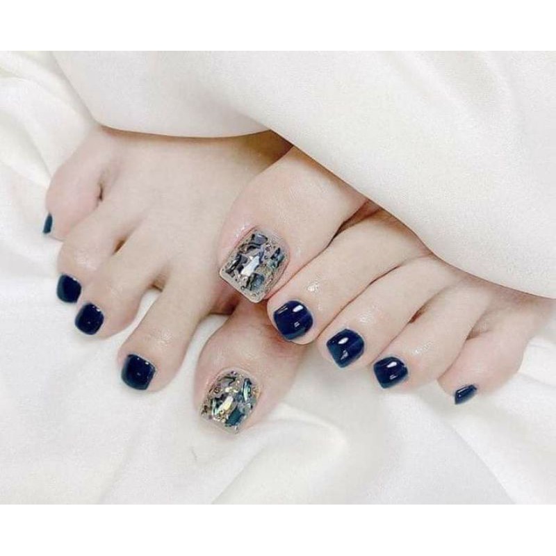 Móng chân giả thiết kế