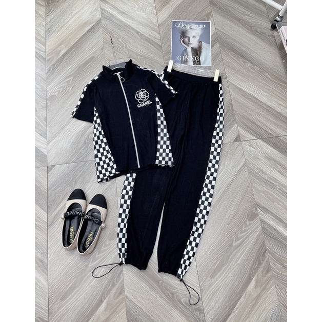 SÉT BỘ HOA TRÀ ÁO KHOÁ CỔ TRỤ