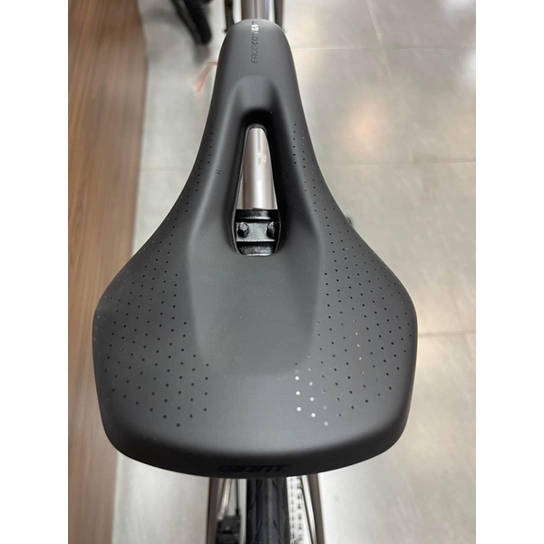 XE ĐẠP TOURING GIANT 2023 ESCAPE 2 D