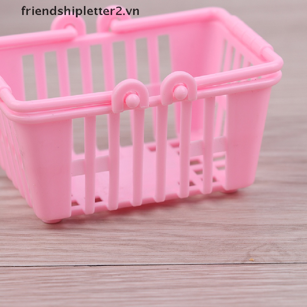 Giỏ đi chợ thu nhỏ trang trí cho nhà búp bê