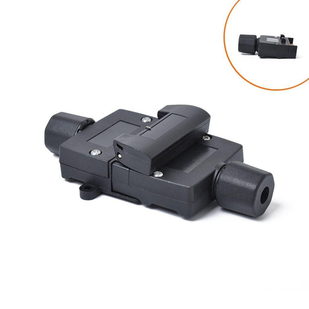 Ổ Cắm Nối Dây Cho Xe Hơi Bền Bỉ Tiện Dụng