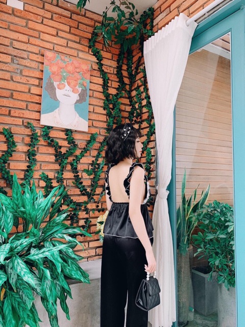 Bộ Lụa 2 Dây Bèo có mút ngực Cực Đẹp 40-65kg vừa