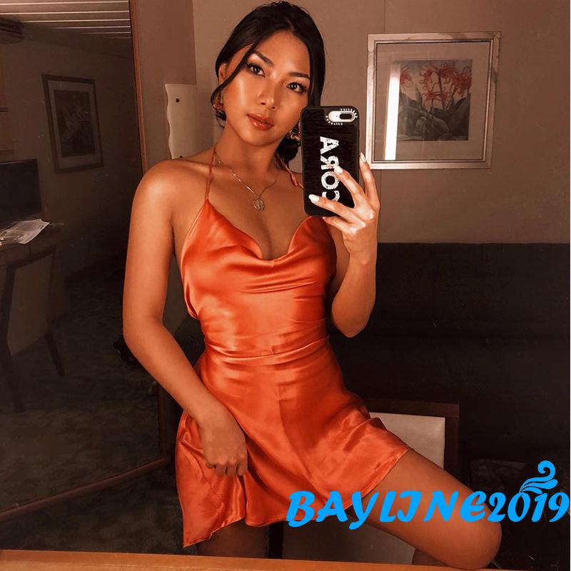 Đầm Dây Nữ Cộc Tay Cổ Chữ V Hở Lưng Quyến Rũ