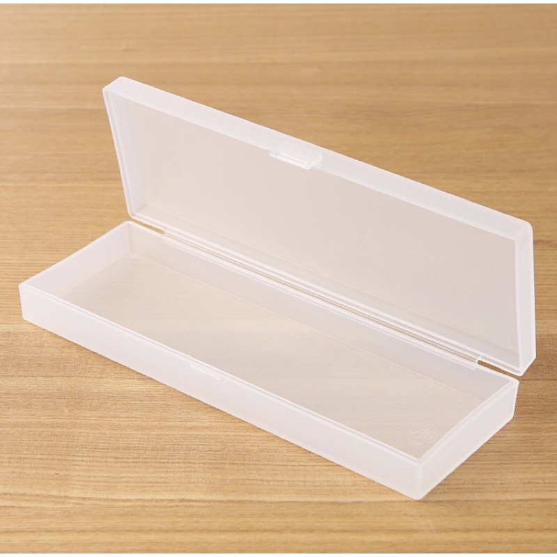 HỘP BÚT NHỰA MUJI 2 SIZE