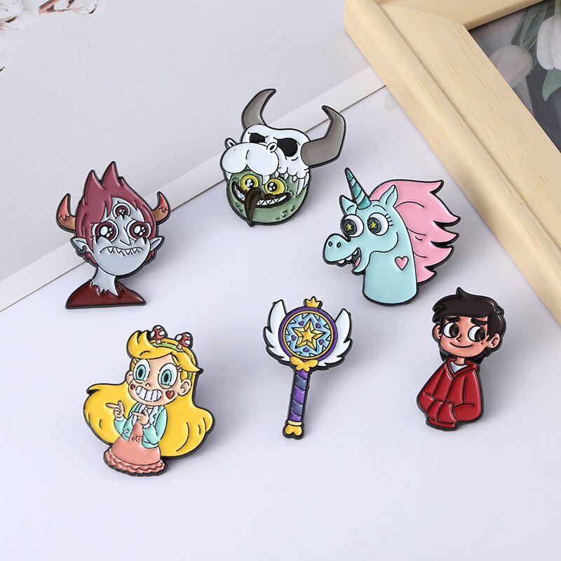 Ghim cài áo họa tiết hoạt hình dễ thương cho nam nữ
