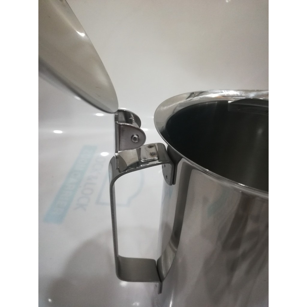 Ca chứa nước inox Thái loại 11cm có nắp 1,9L- 115012