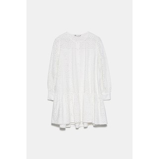Đầm trắng Zara