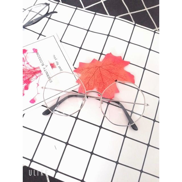 KÍNH ĐA GIÁC KHÔNG ĐỘ | BigBuy360 - bigbuy360.vn