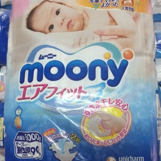 Tã dán Moony newborn 90 miếng cho bé sơ sinh đến 5kg