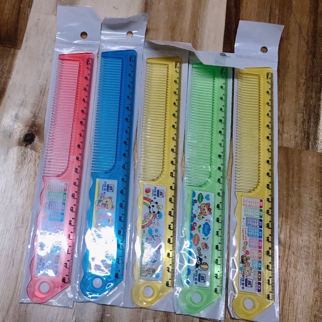 Thước 20cm lược