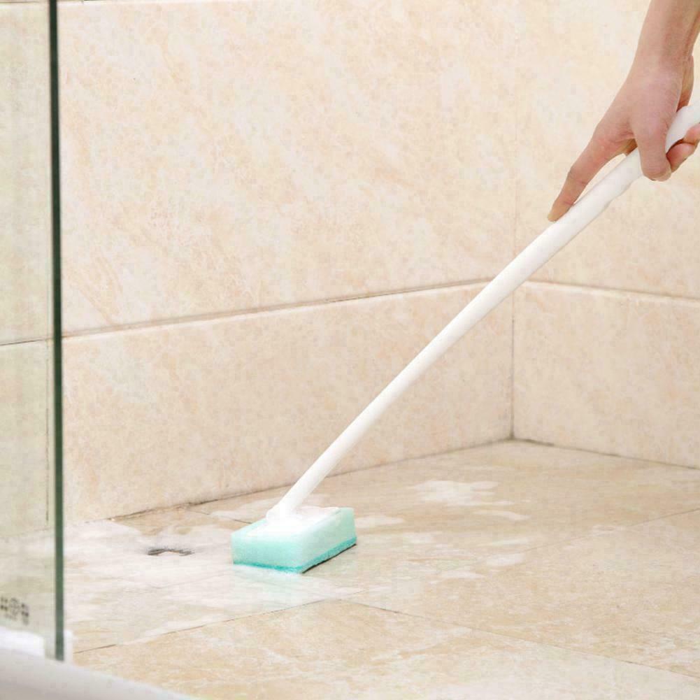 Bàn Chải Chà Sàn Cán Dài Tiện Lợi R6W9